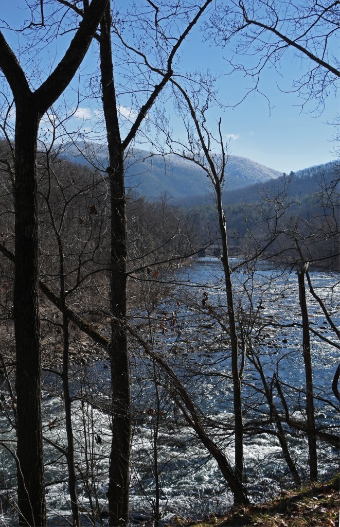 De Soto&#039;s expedition was often forced to wade in the Nolichucky River&#039;s  icy waters as they made their way west.