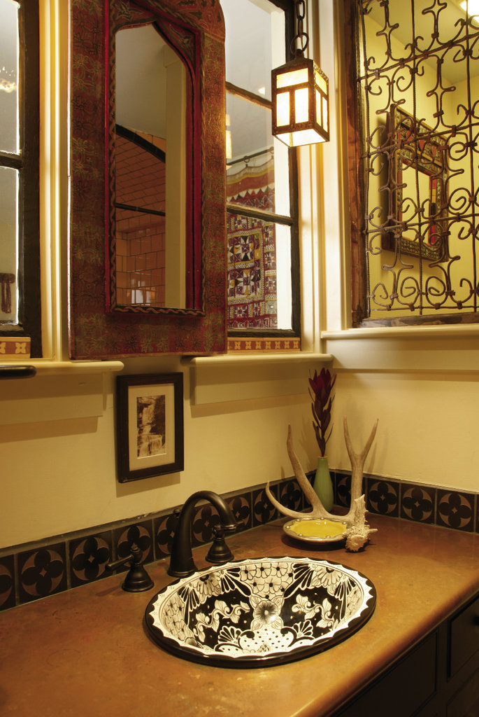 The bathroom blends Mexican and Mediterranean styles.