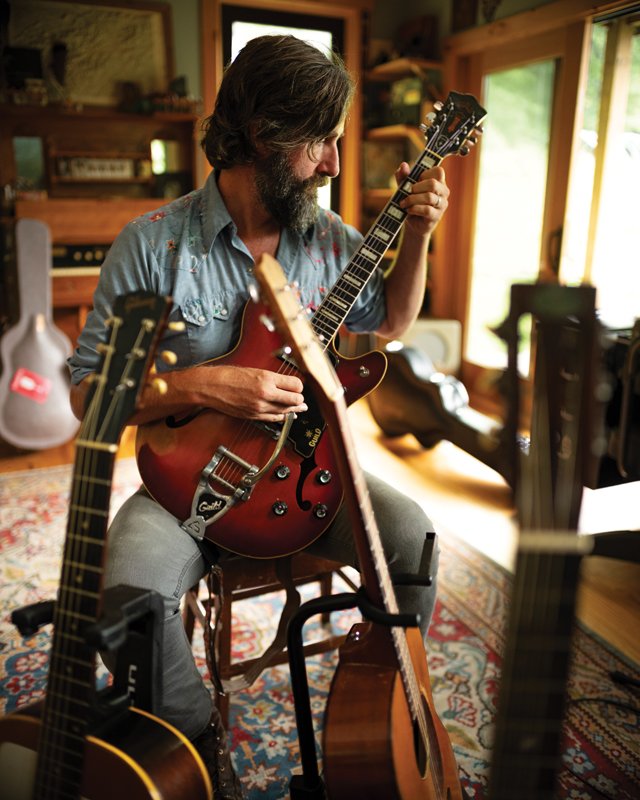 Ramsey’s solo work primarily relies on the sounds of an acoustic guitar. When he’s ready to rock, however, Ramsey pulls out his Guild Starfire V, an electric with a semi-hollow, all-mahoghany body.