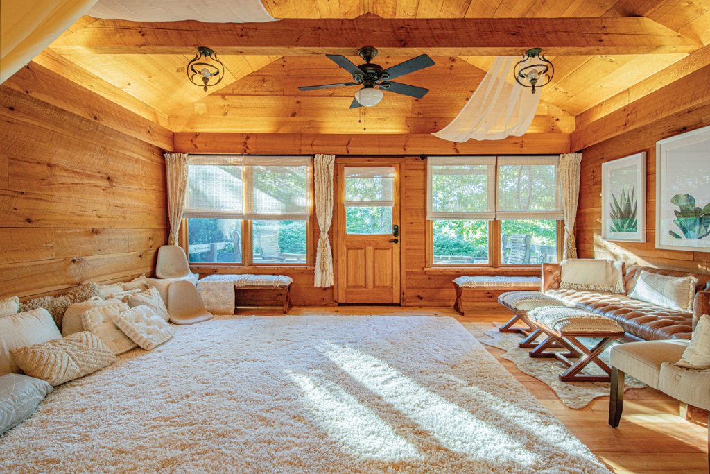 Mt. Mitchell Eco Retreat’s  Healing House