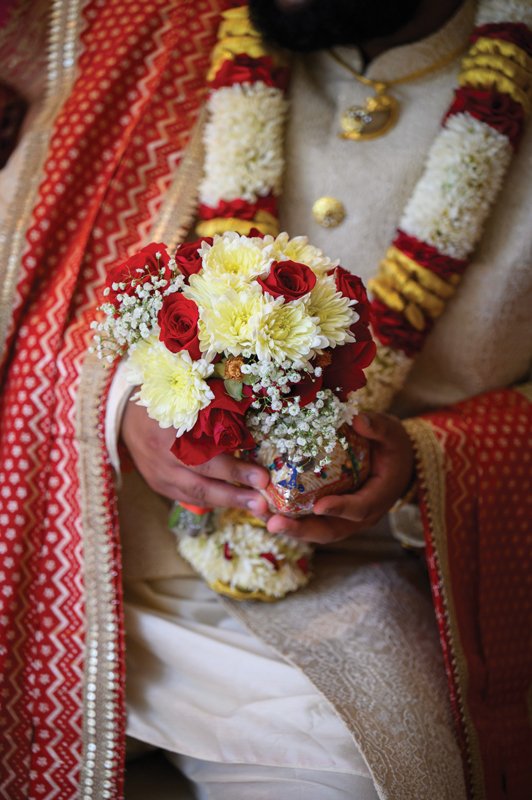 Known as Jai Mala, the couple greet each other with flower garlands, signifying their acceptancre of each other as lifelong partners.