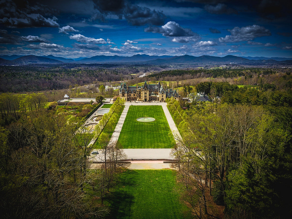 Honorable Mention: Biltmore Estate by Steve Brady (Professional Category)