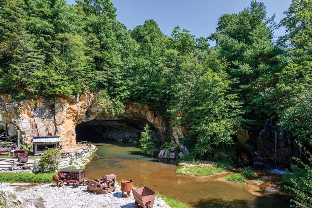 Bon Ami Mine at Emerald Village.