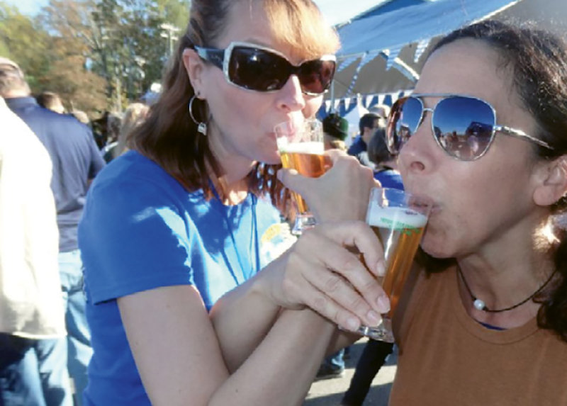 Kim Nelson and Amy Waldner enjoyed the craft brews.