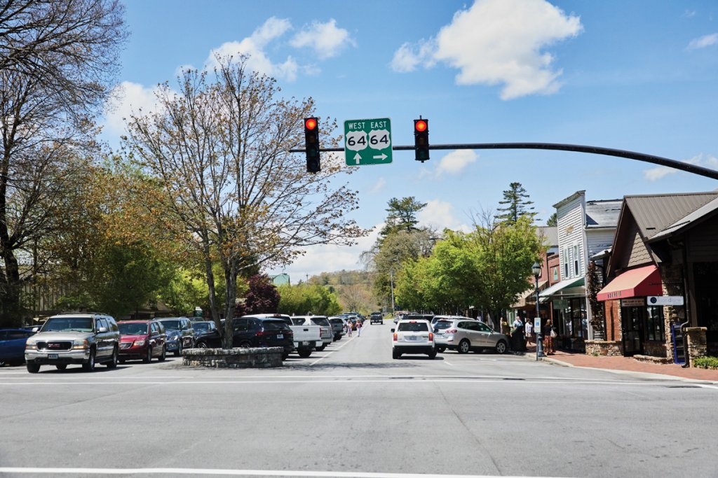 Main Street in Highlands is lined with local and regional shops, boutiques, and cafés. Outdoor adventures, including waterfalls, hiking trails, and botanical gardens, are just a short drive away.
