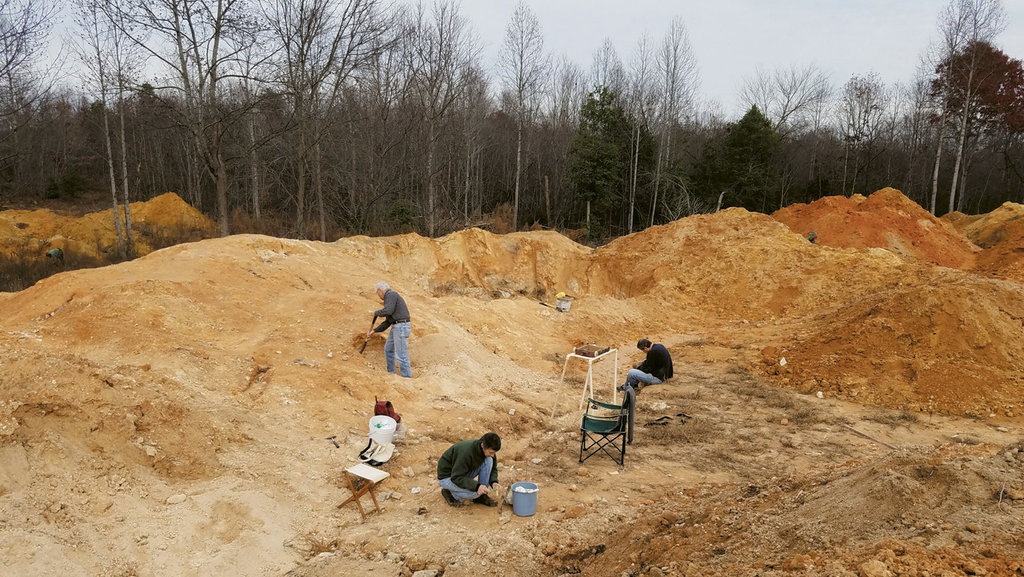 A Mountain Area Gem and Mineral Association field dig