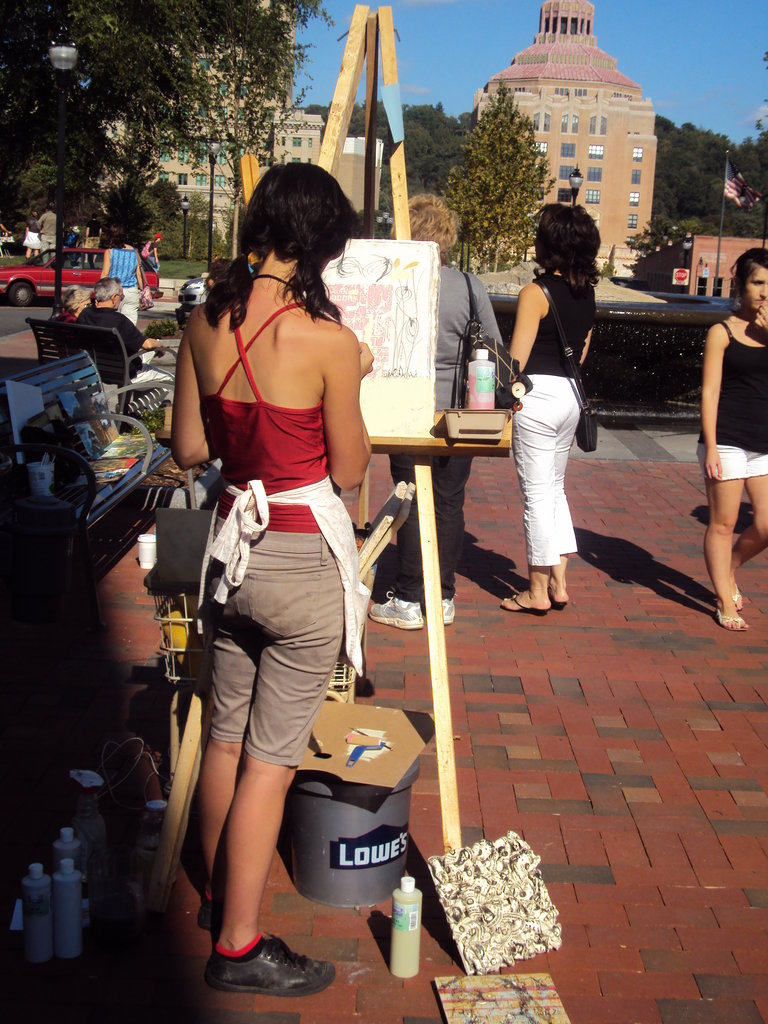 The City of 1,000 Easels project on September 12 brought more than 100 professional and amateur artists to downtown Asheville.