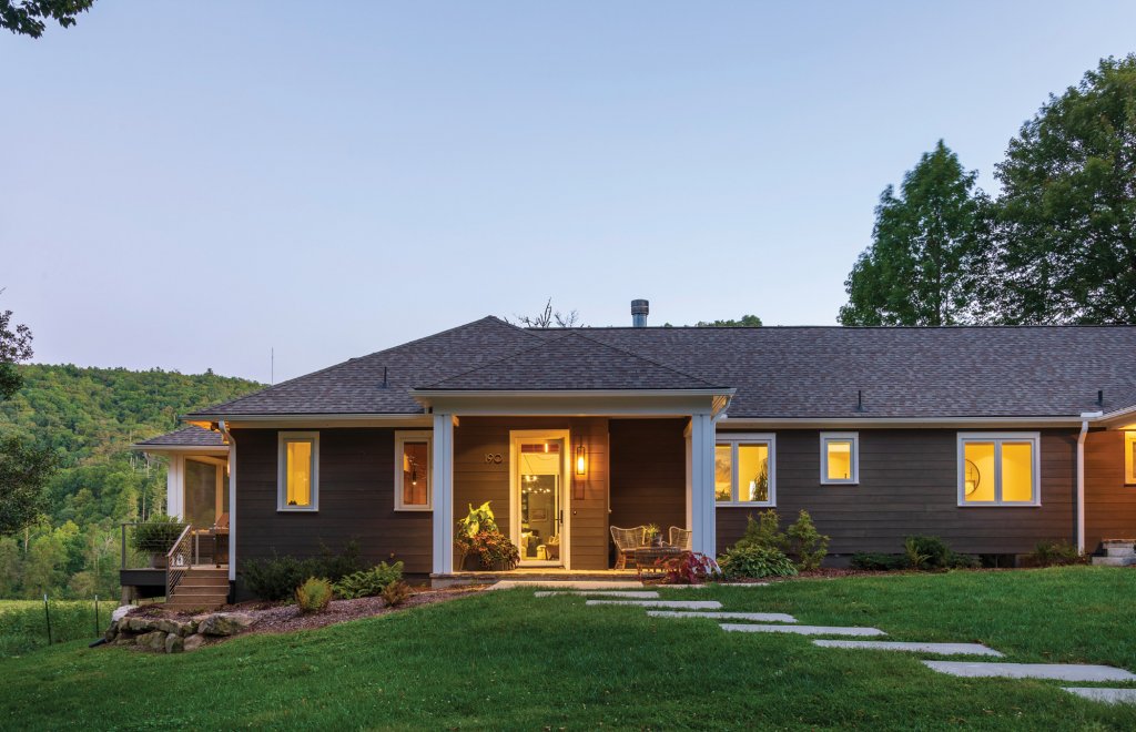 Curb Appeal With the help of Parker Platt, the Witherspoons now reside in a modernized, ranch-inspired home.