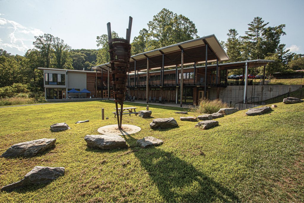Founded in 1929, Penland School of Craft is recognized as one of the leading craft schools in America. Its influence has helped attract countless artists who came here to learn or teach and have remained in the area. From clay work to photography to ironwork, hundreds of studios are nearby, offering materials and instruction to those wanting to learn.