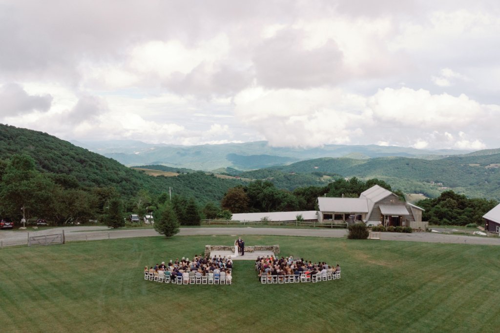 Overlook Barn’s multi-acre meadow easily accommodated the 180 guests.